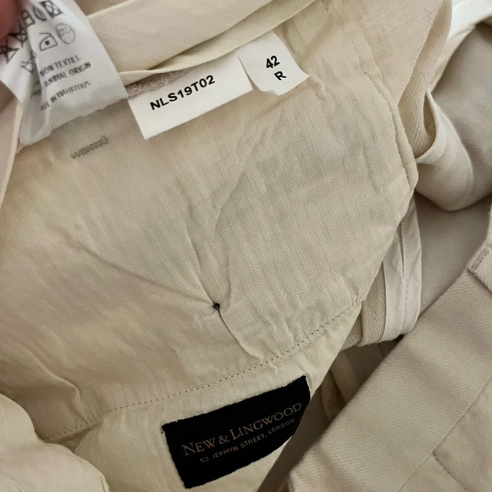 New & Lingwood Men’s Dress Slacks Trouser Cream Ivory Italian Linen Sz 42 Luxury